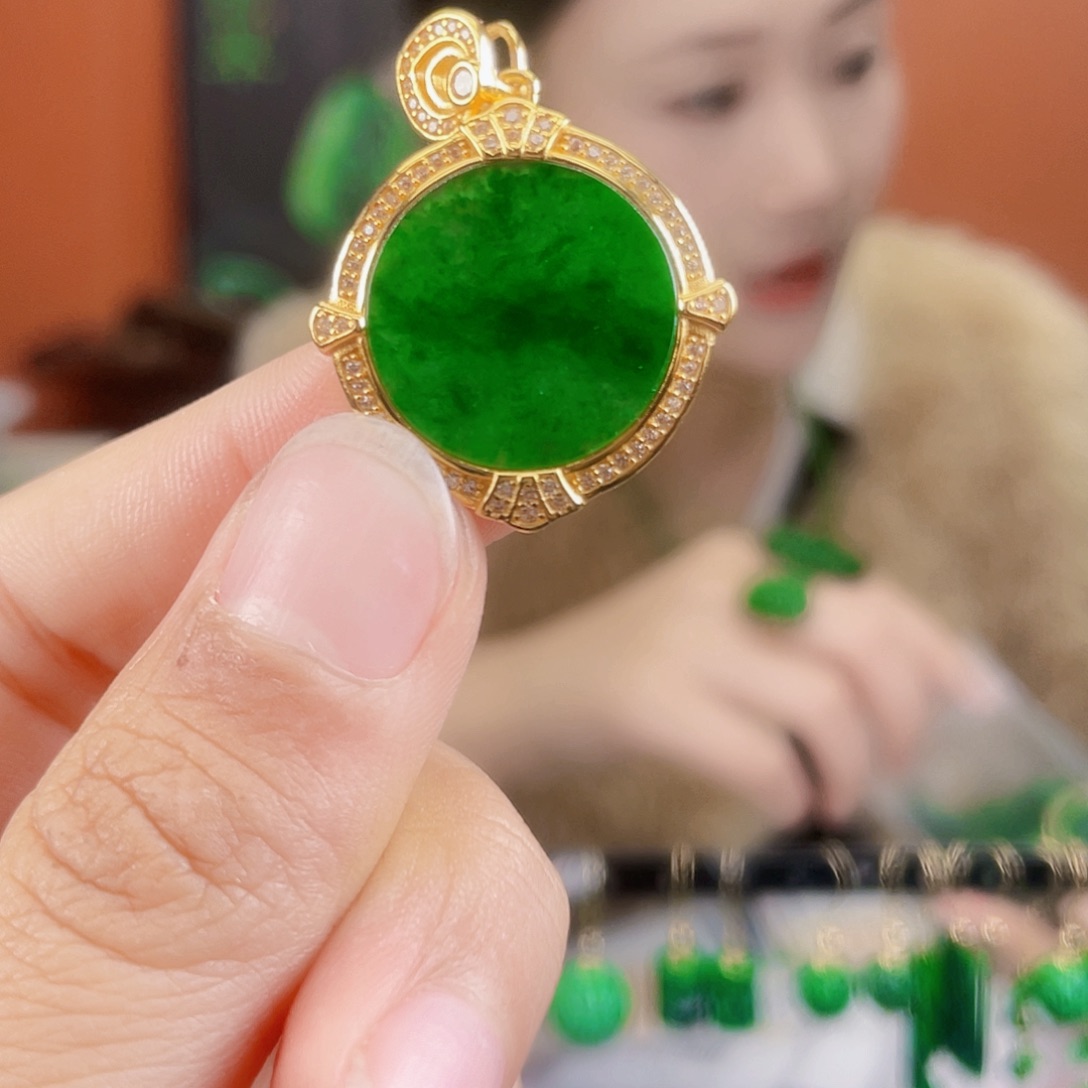 翡翠银S925镶嵌耳饰