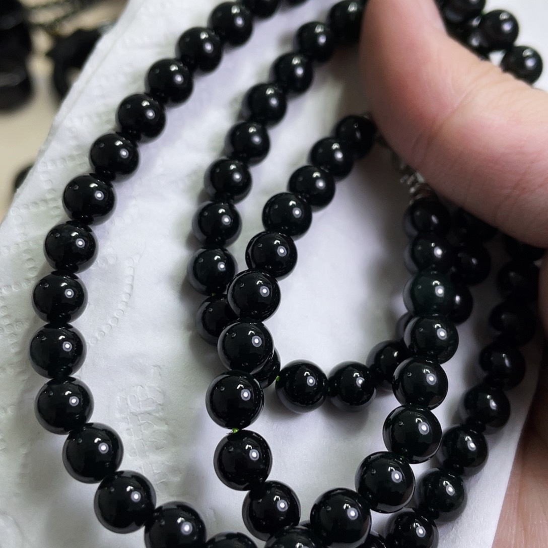 翡翠未镶嵌颈饰翡翠8