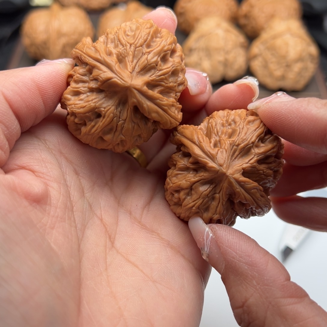 文玩核桃把件莲花42