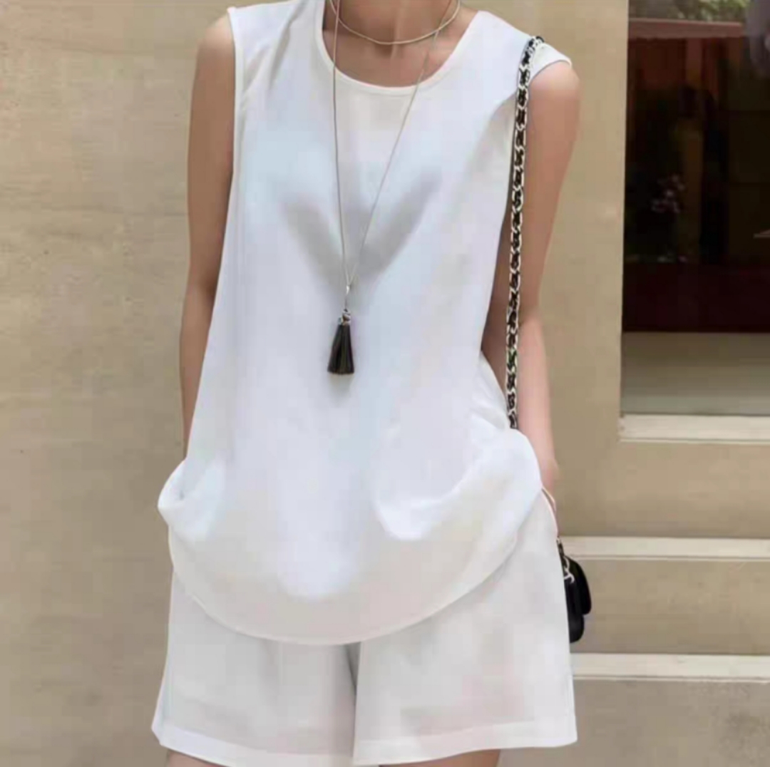 后背镂空无袖上衣➕短裤Y155