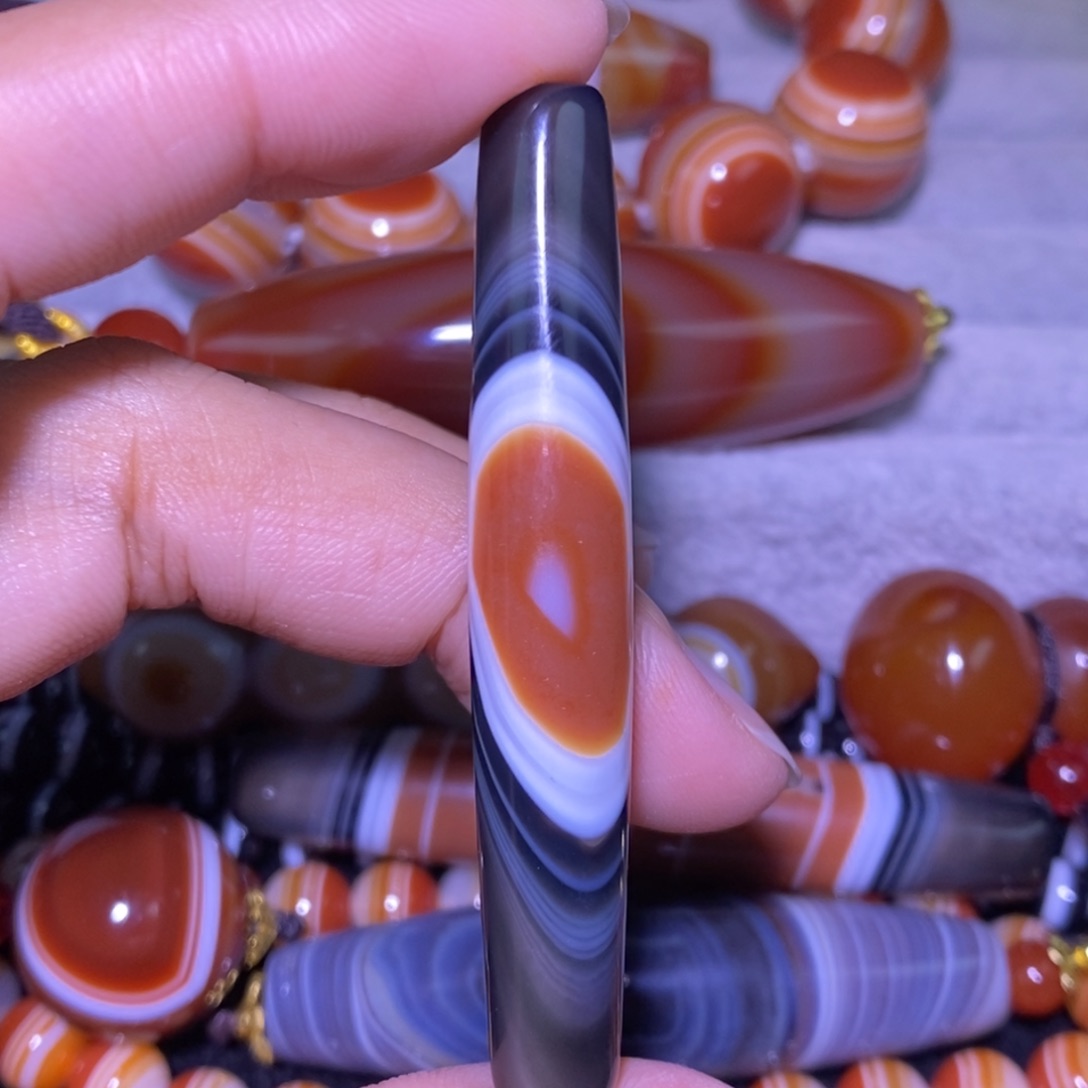 玛瑙/玉髓未镶嵌颈饰