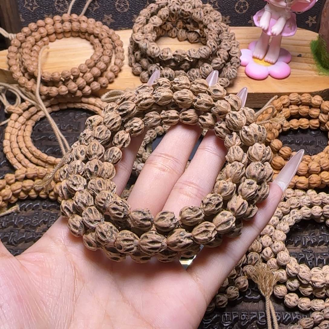 吊坠柏香籽/百香籽外**?