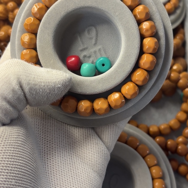 猴头核桃吊坠下*见鲨鱼