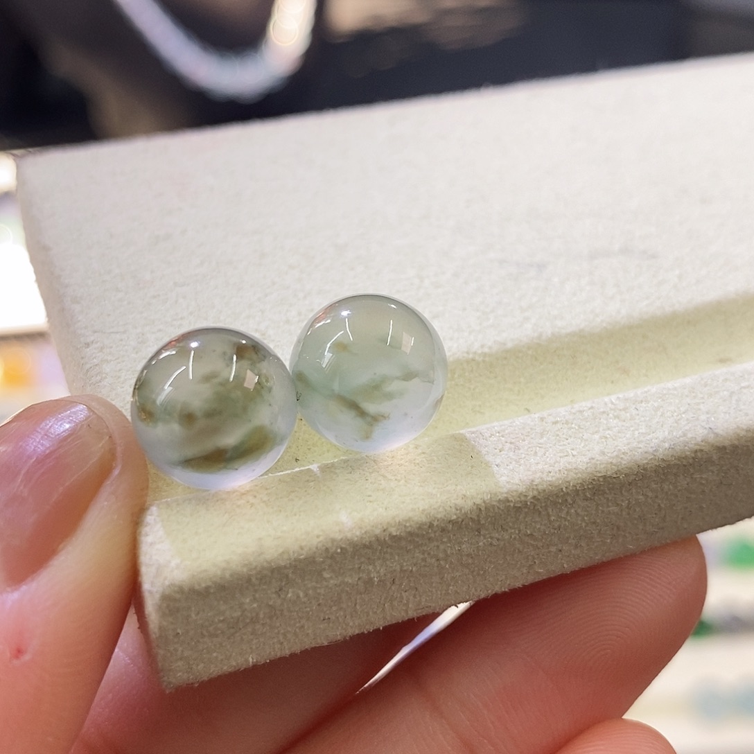 翡翠未镶嵌摆件卡10.2二选一单颗