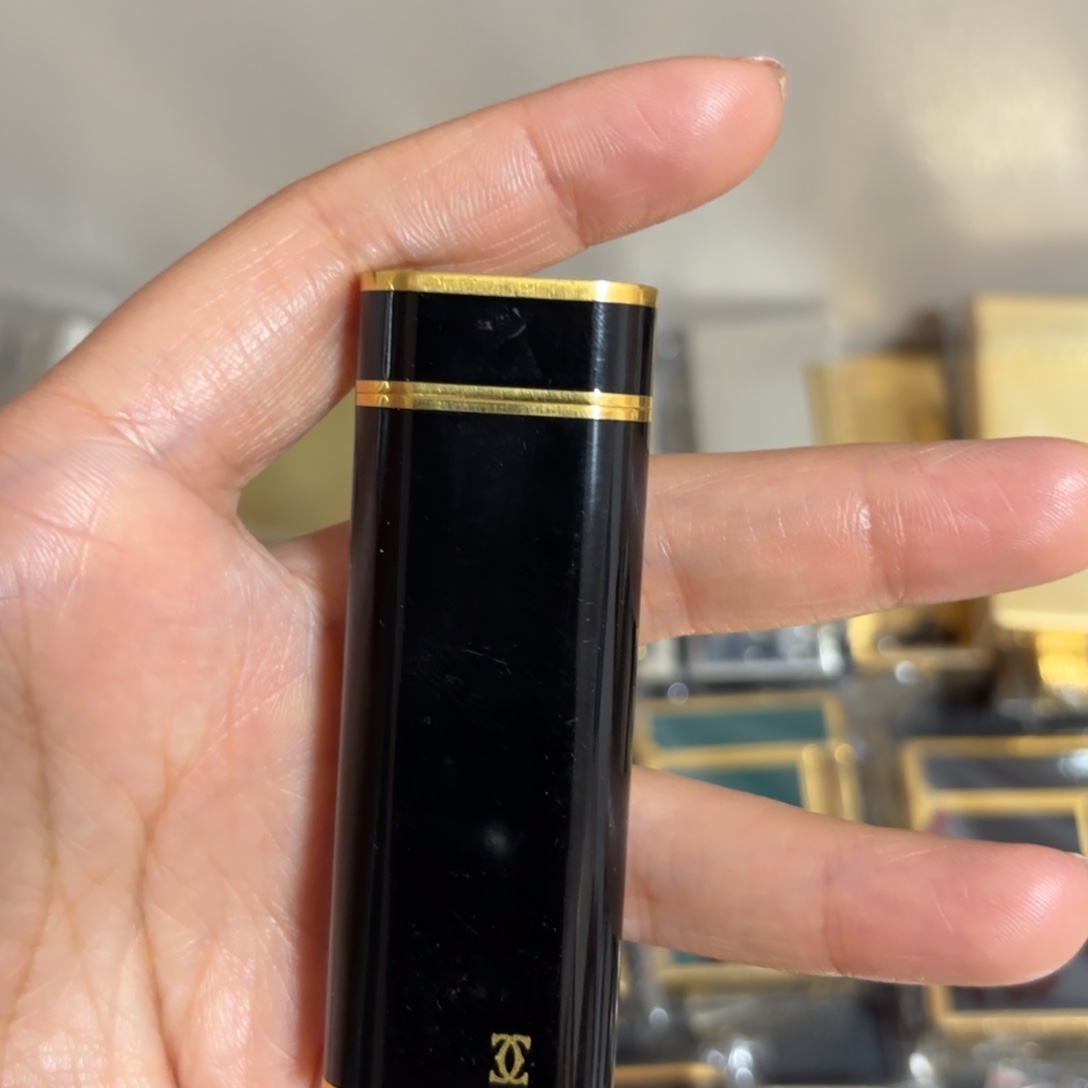 曲****都登卡中古打火机