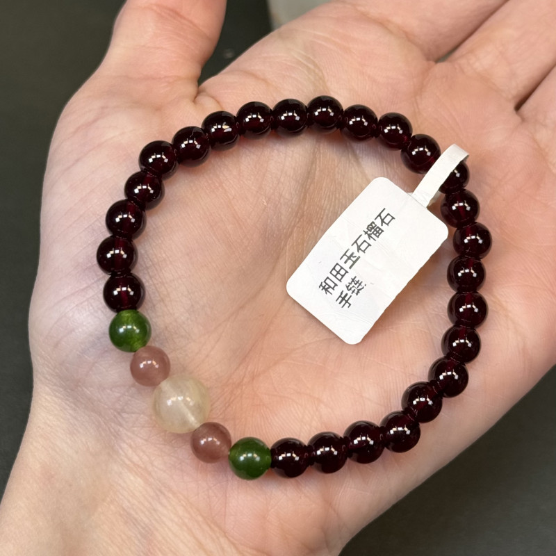 朱朱专属石榴石精美单圈手串MK983