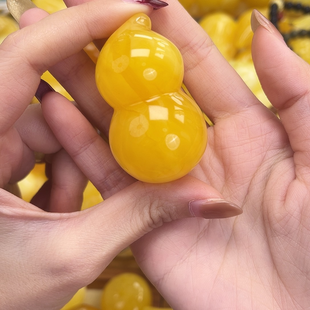 裸石琥珀未镶嵌25.9g焦皮葫芦