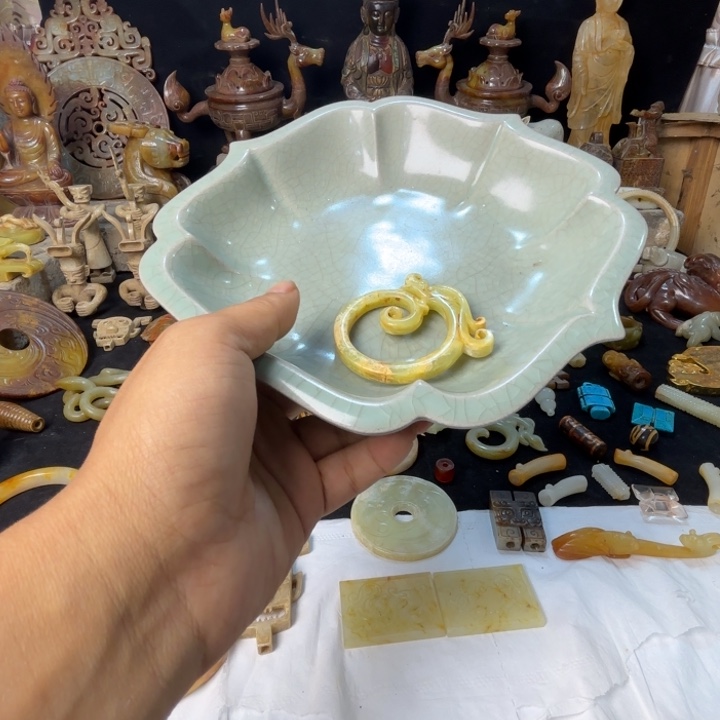 摆件用****8汝瓷全品摆件一个