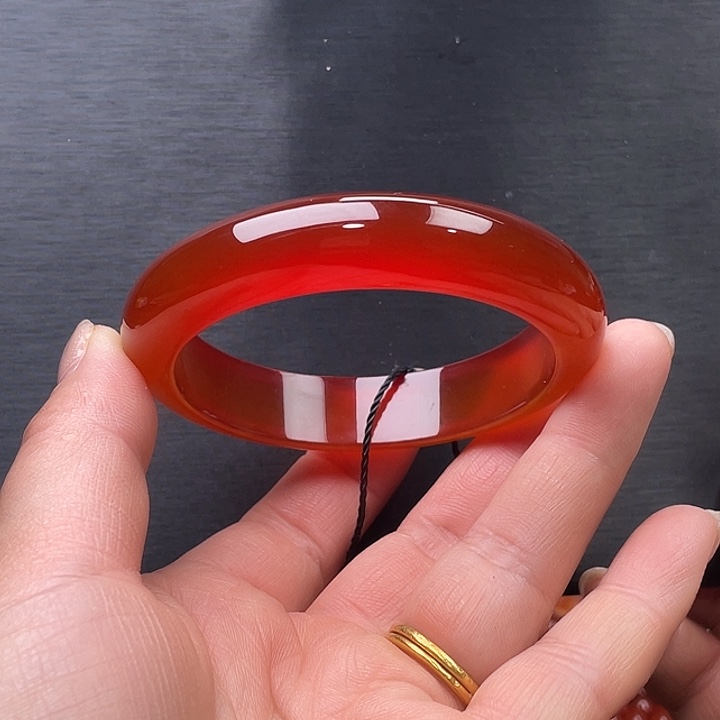 玛瑙/玉髓未镶嵌手镯58.8