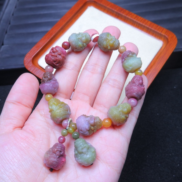 盐源玛瑙财神手串