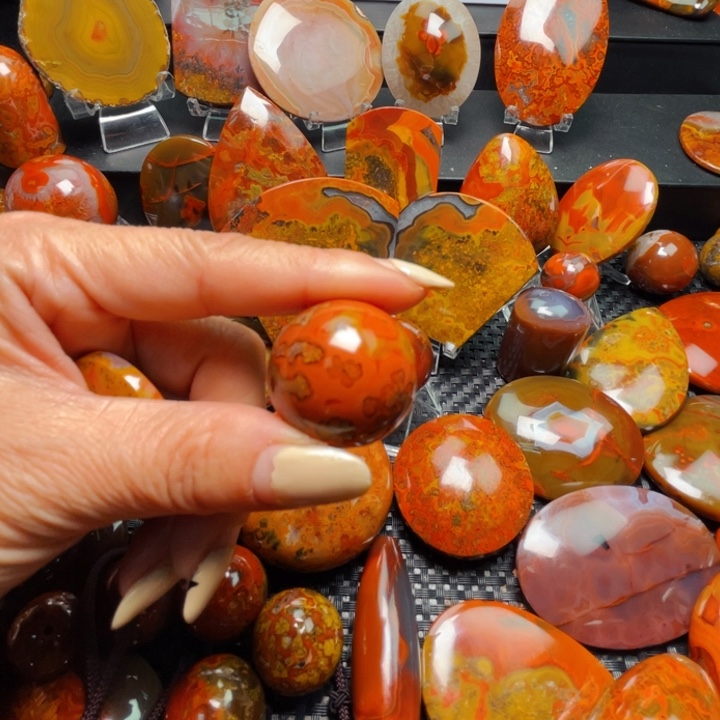 玛瑙/玉髓战国红玛瑙挂件未镶嵌《****》