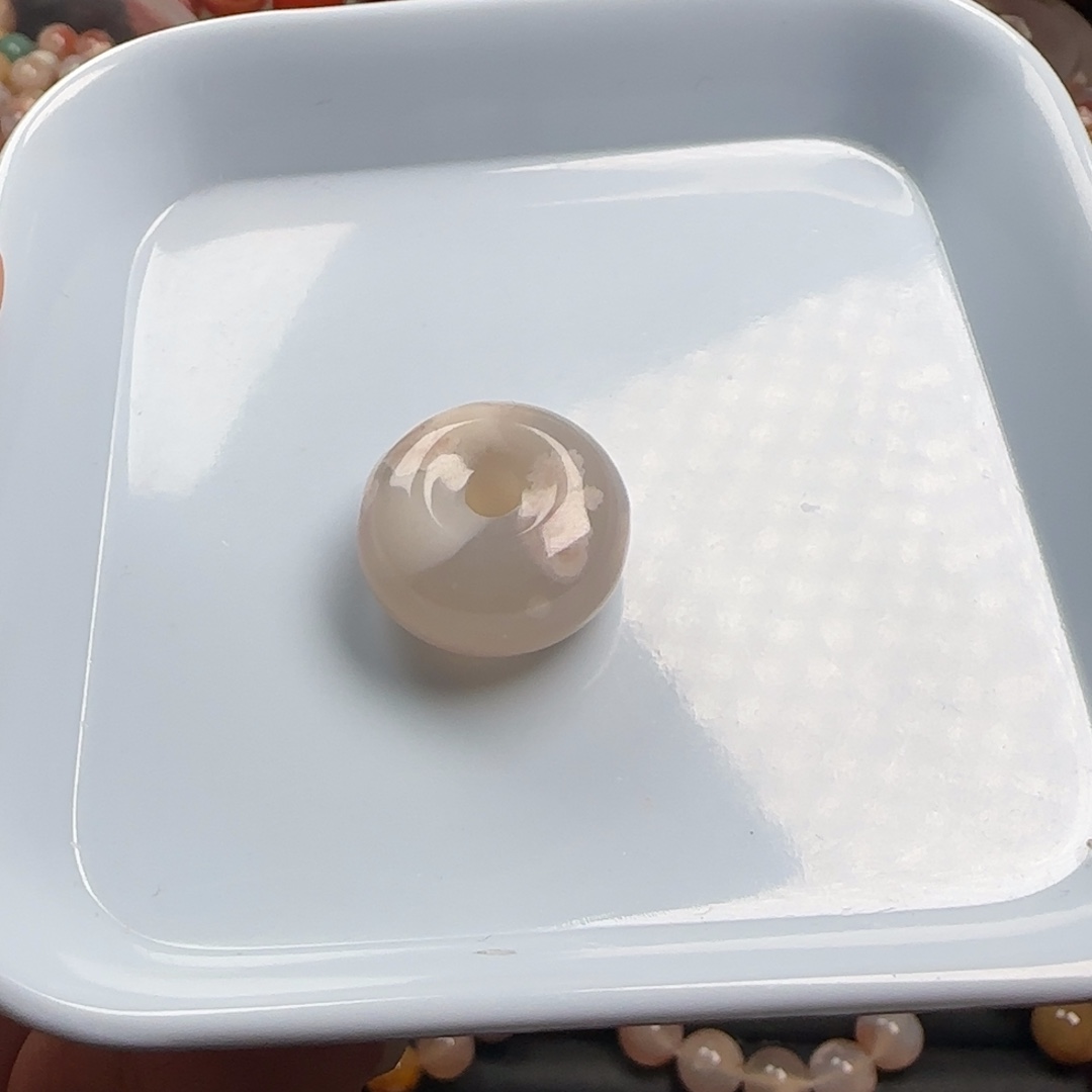 未镶嵌玛瑙/玉髓珠宝半成品阿**美