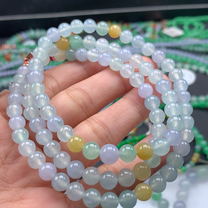 翡翠手镯未镶嵌卡