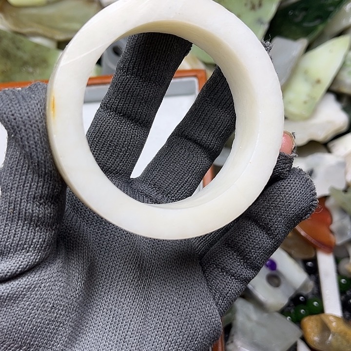 未镶嵌和田玉珠宝奇石