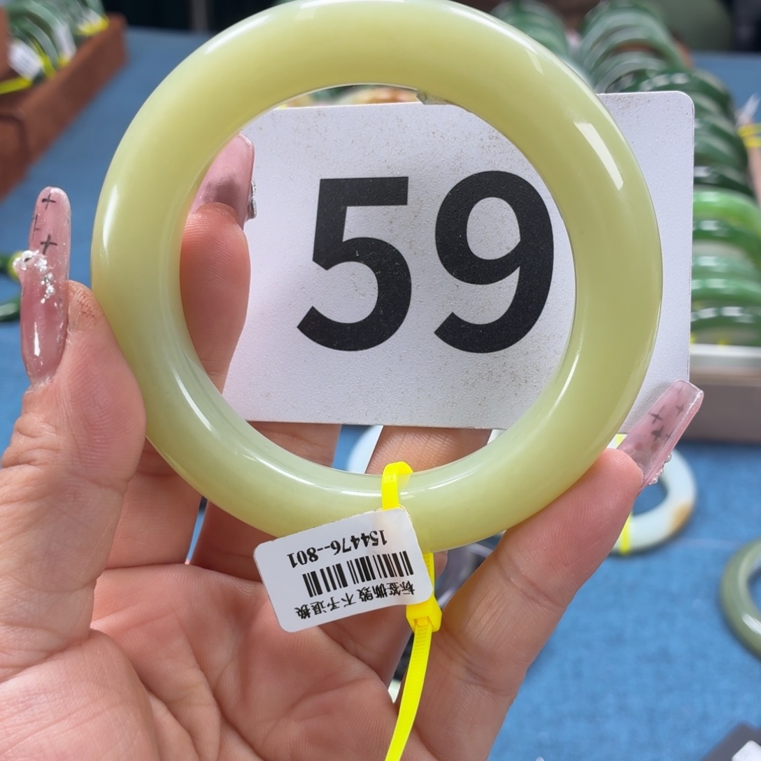 敌***者和田玉未镶嵌手镯