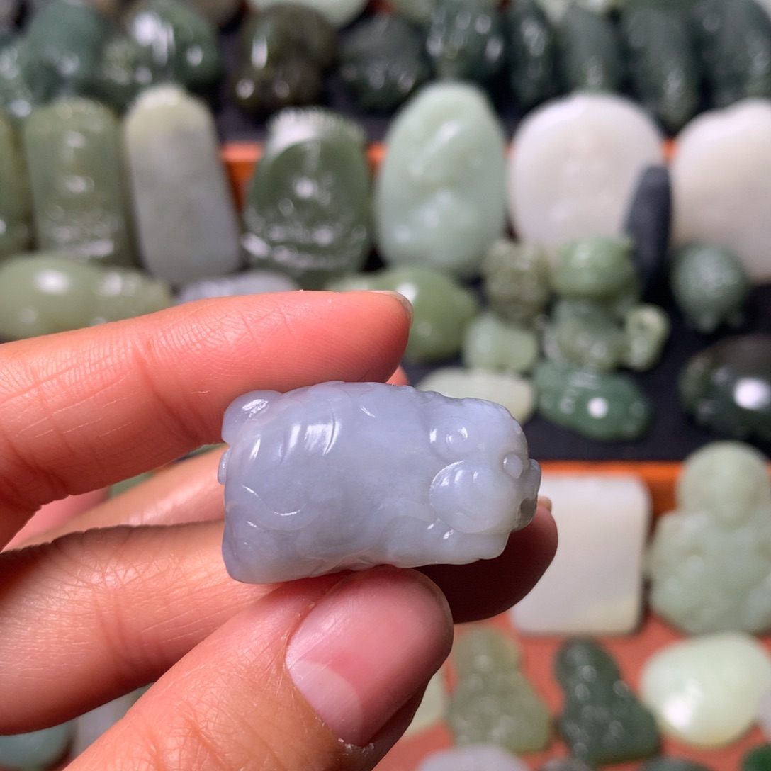 和田玉颈饰未镶嵌挂件51