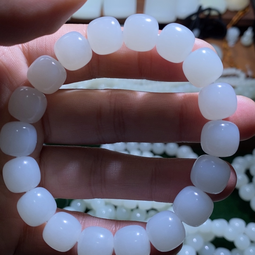 未镶嵌和田玉挂件ℳ****?