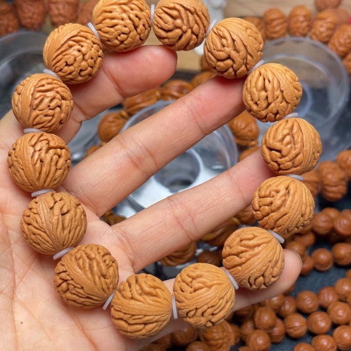 桃核手串龙纹桃核51