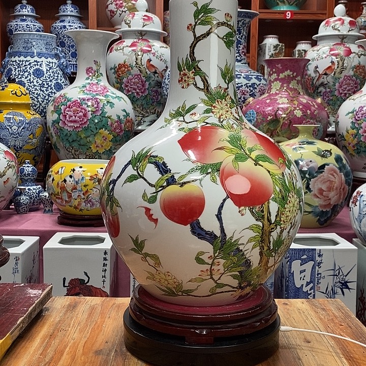 景德镇陶瓷手工手绘花瓶摆件
