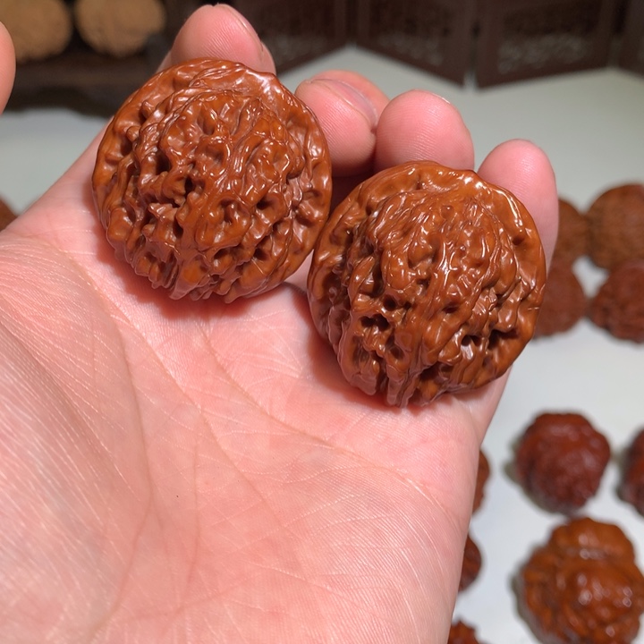 文玩核桃吊坠和*四座楼5