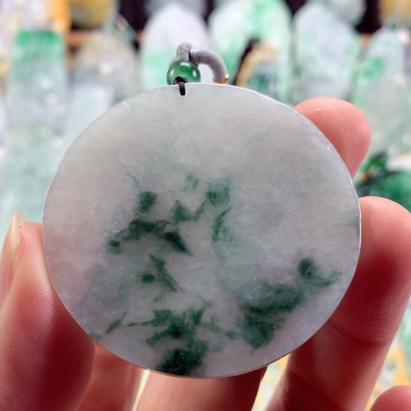 【闪购商品】翡翠吊坠(不含链)未镶嵌