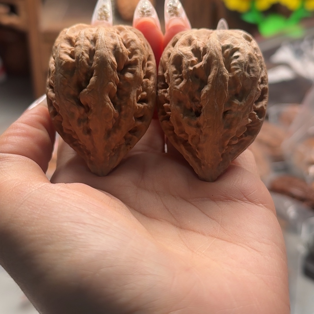 文玩核桃把件关东木子楸百核141花皮