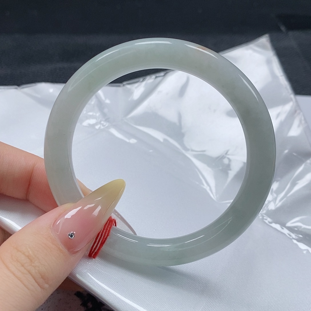 【闪购商品】翡翠手镯（圆镯）未镶嵌306号