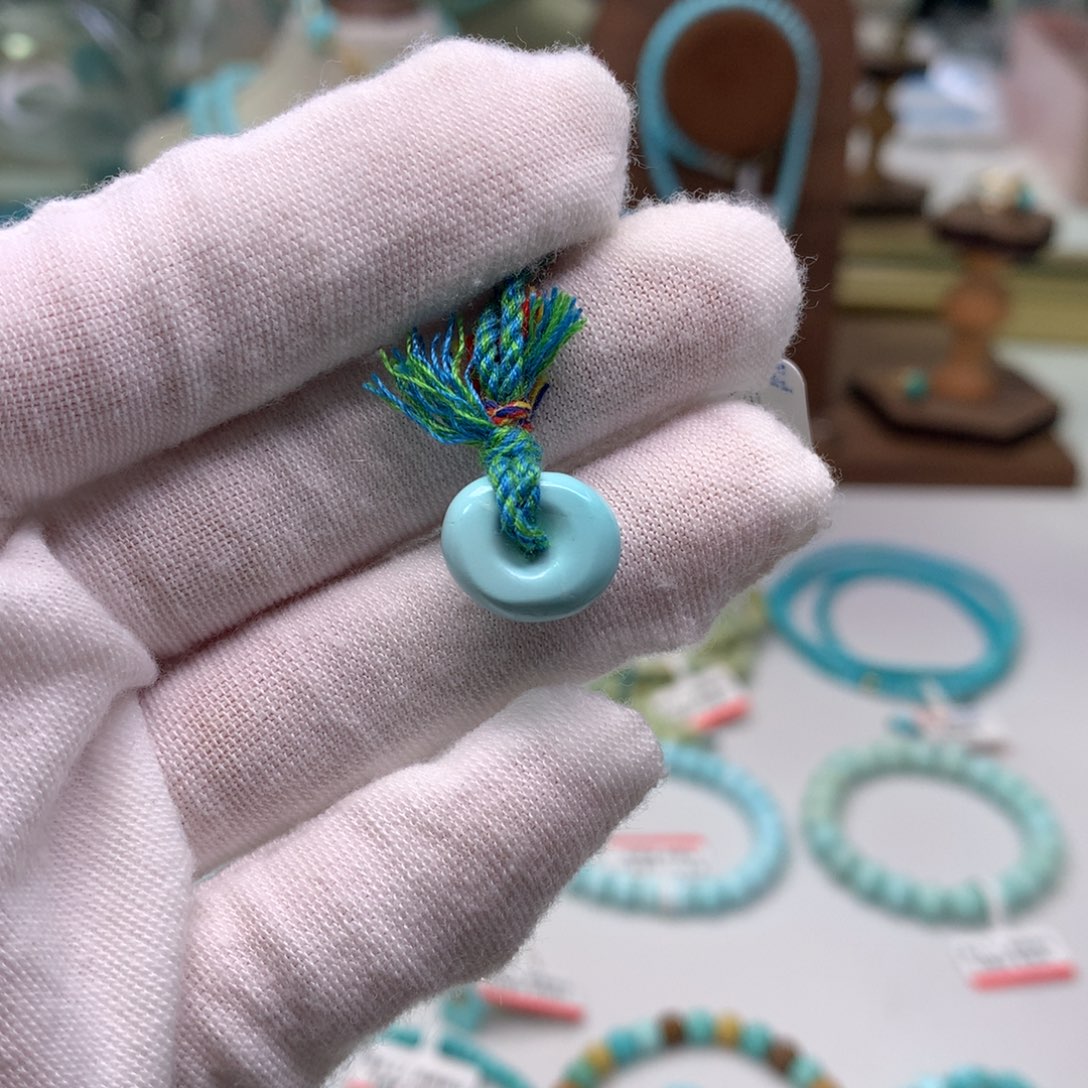 绿松石配饰未镶嵌