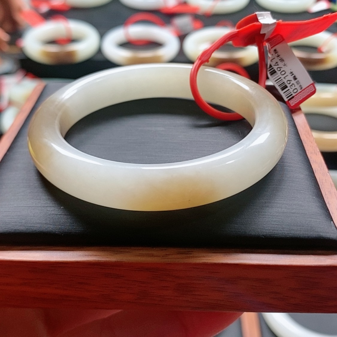 【闪购商品】和田玉54未镶嵌和田玉手镯