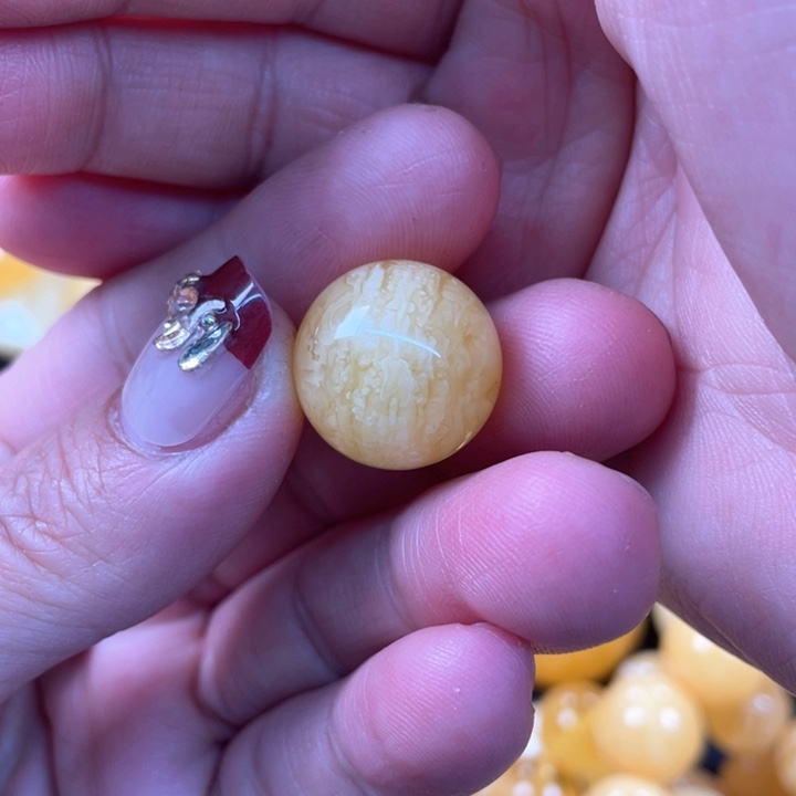 蜜蜡裸石未镶嵌蜜蜡珠子