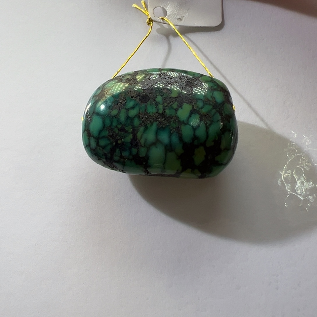 绿松石未镶嵌挂件