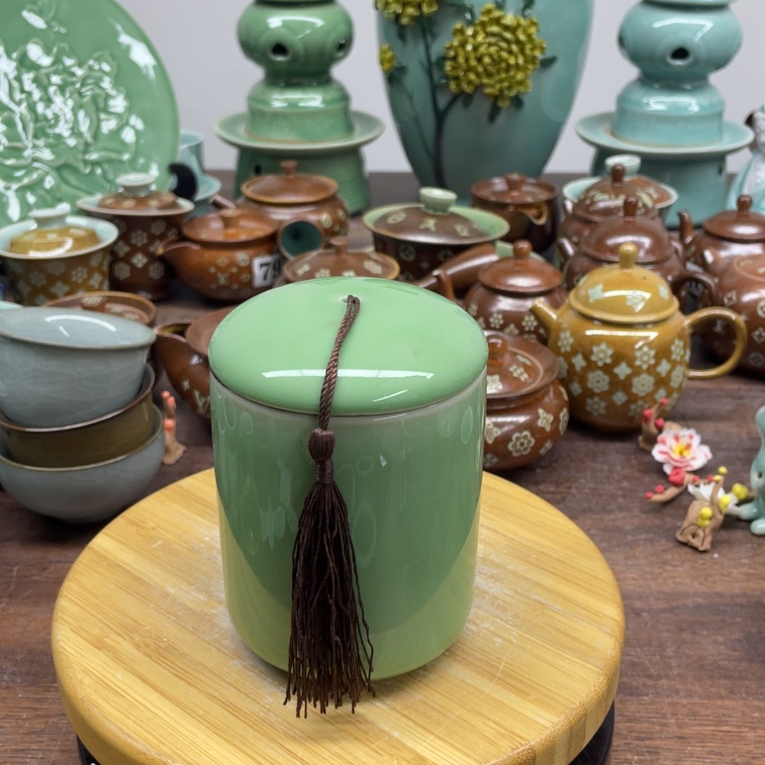 微瑕特价青瓷青瓷