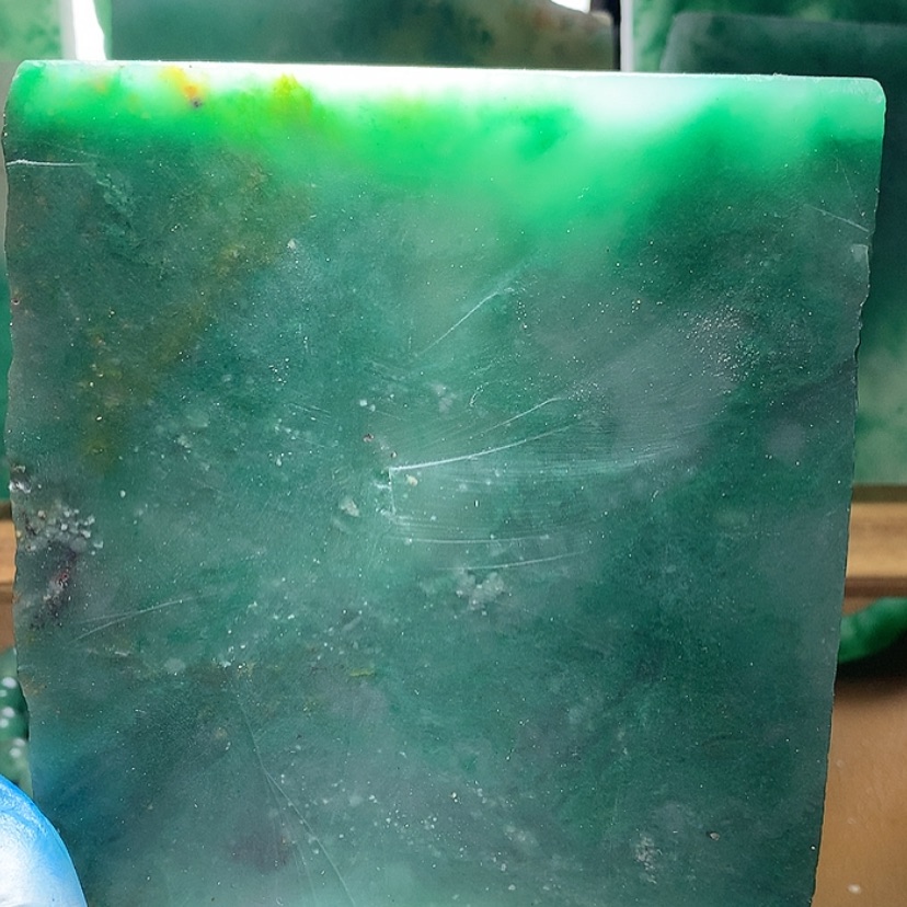 【闪购商品】定制石英质玉（非洲翠）玉*