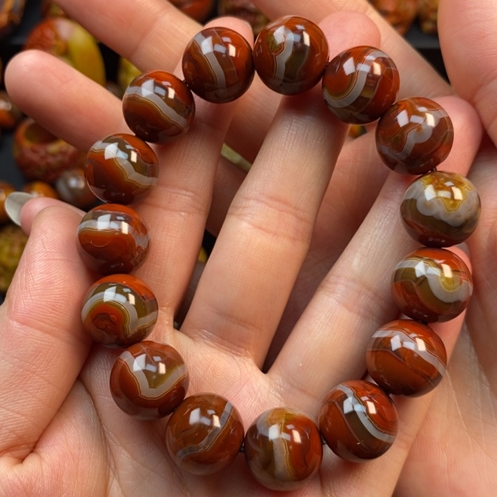 玛瑙/玉髓未镶嵌手串战国红手串