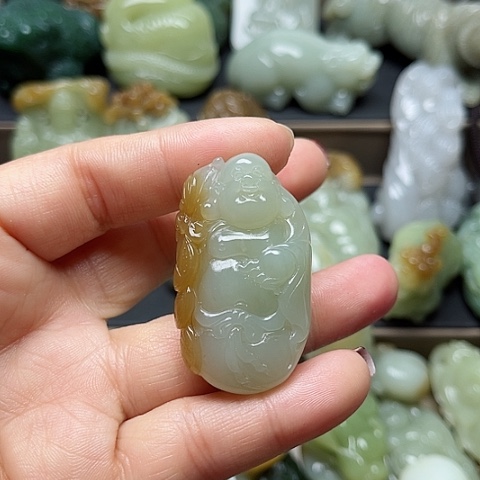 颈饰未镶嵌和田玉