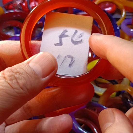 玛瑙/玉髓手镯未镶嵌