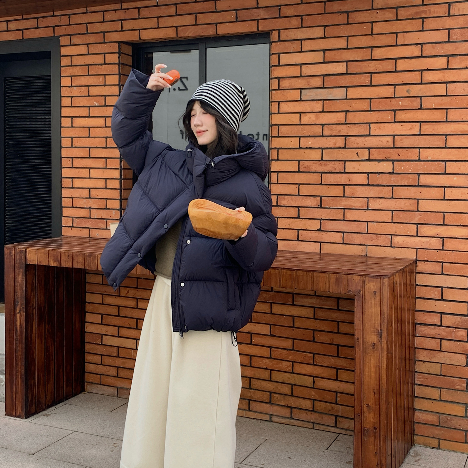 保暖羽绒服外套90白鸭绒泡芙短款无胆布显瘦不臃肿2025冬季显瘦
