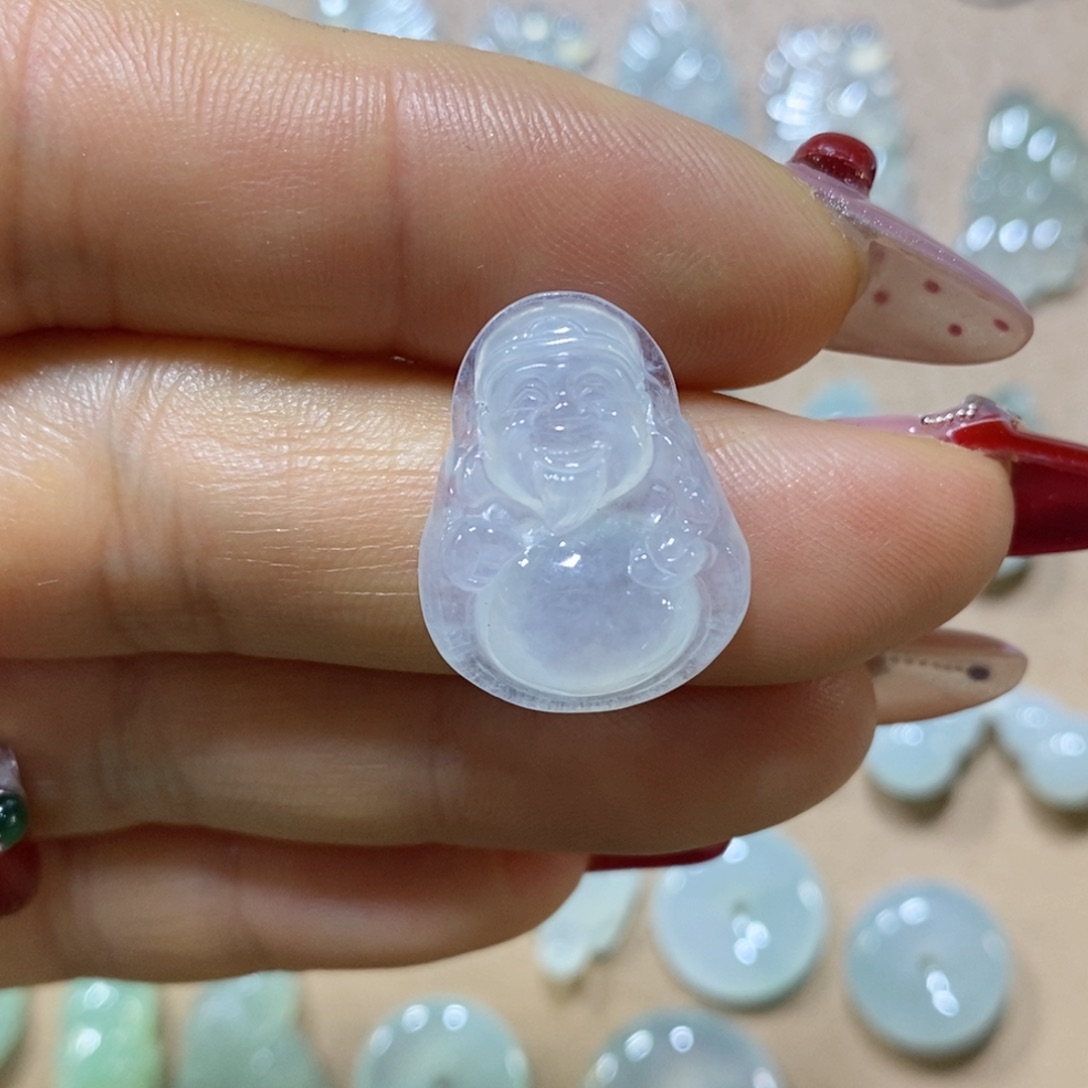 翡翠颈饰未镶嵌翡翠吊坠