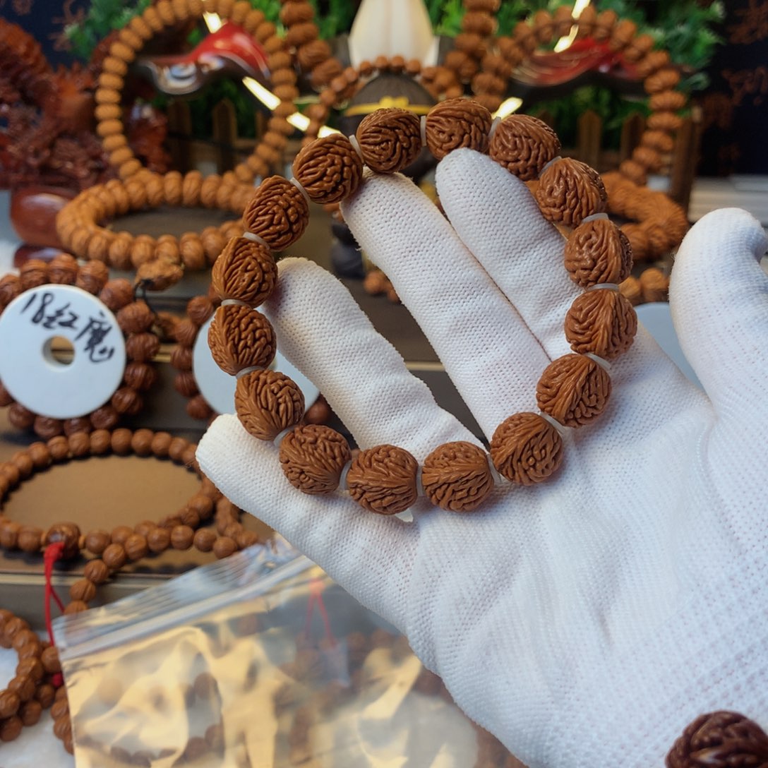 桃核吊坠李*气秦岭龙纹