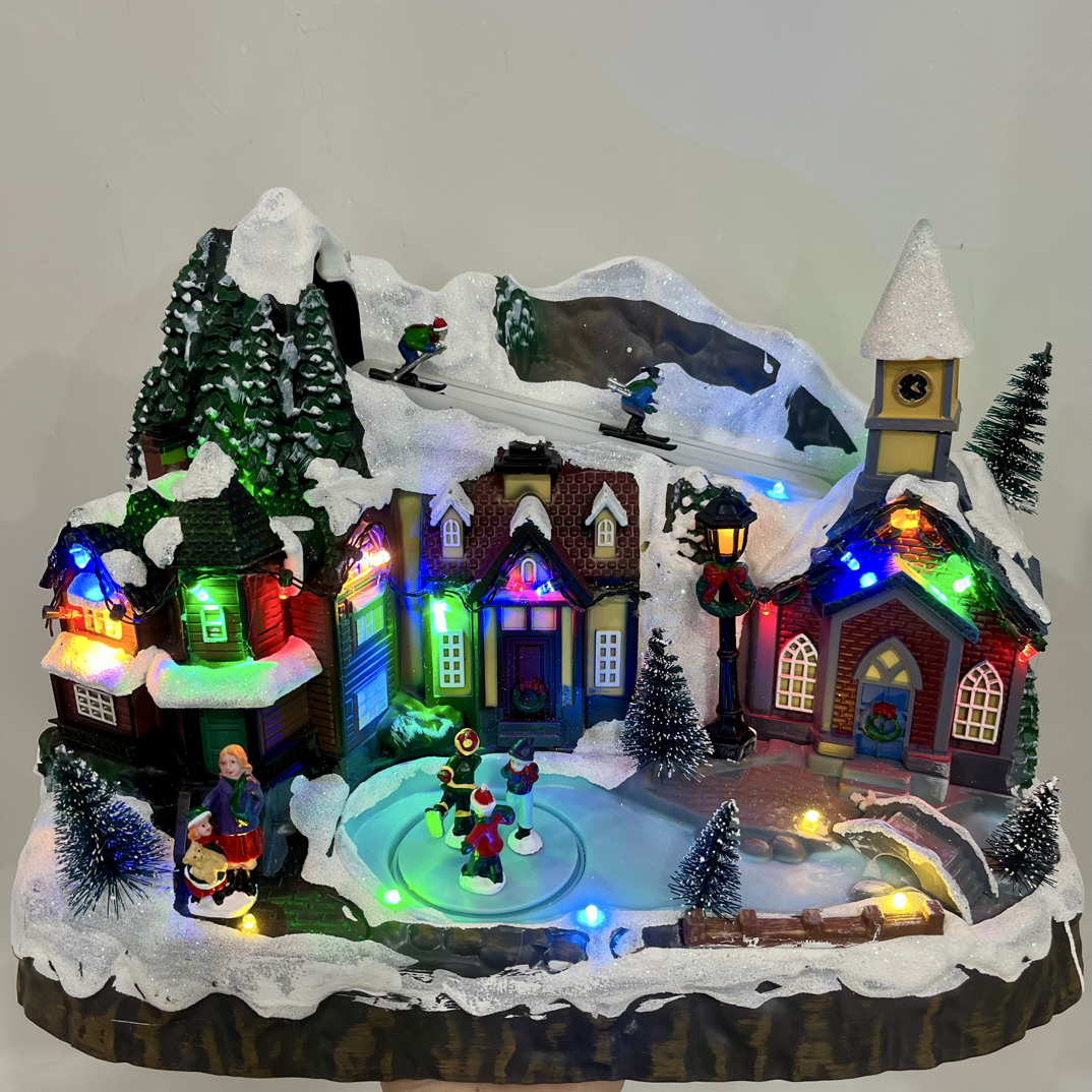 新款发光欧式房子滑雪圣诞节音乐盒送礼家居装饰礼品