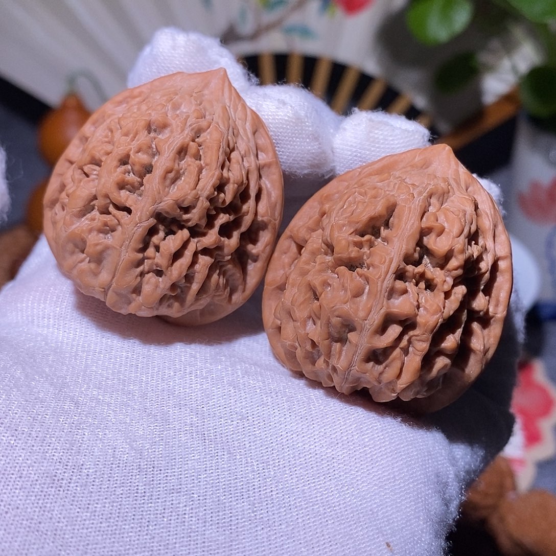 文玩核桃吊坠37大尖凤凰台