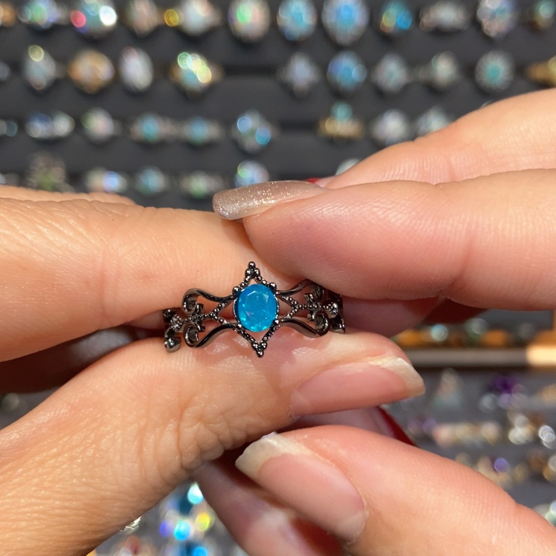 欧泊戒指欧泊未镶嵌