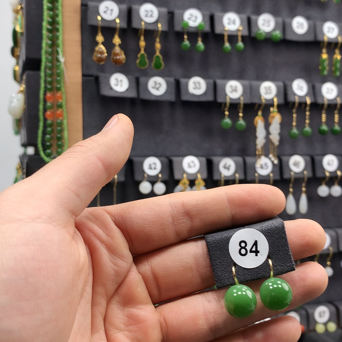 和田玉耳饰18K金镶嵌