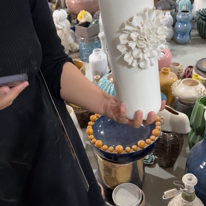 坚***书陶瓷花瓶摆件外贸出口微瑕捡漏