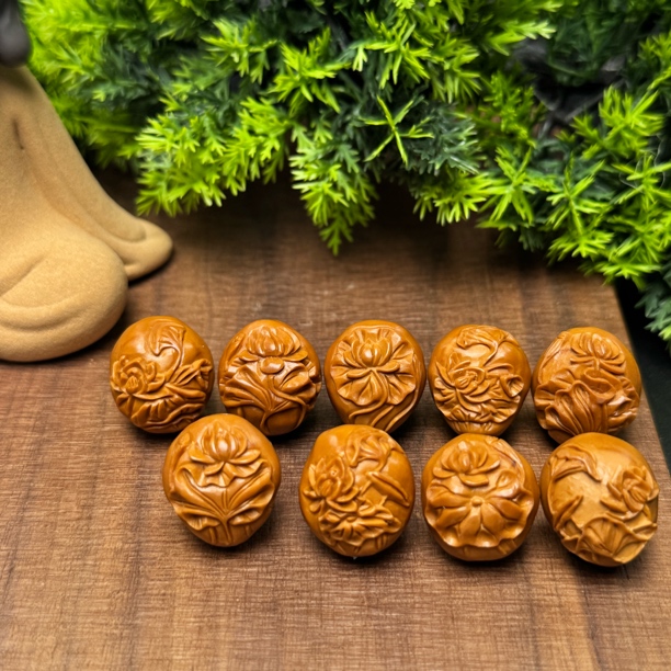 富贵有鱼 橄榄核雕刻文玩手串