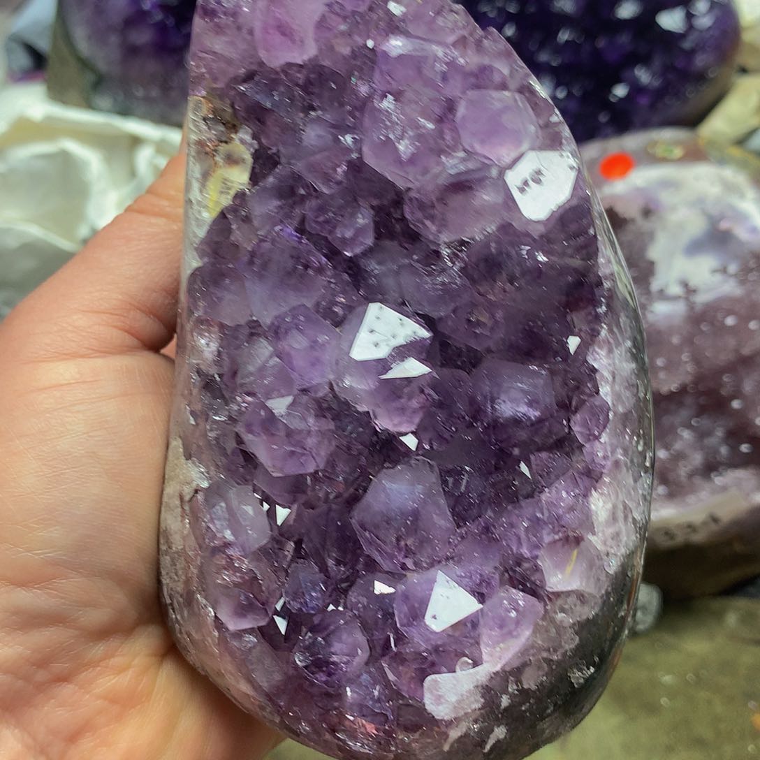 紫晶大型摆件（非配饰）未镶嵌