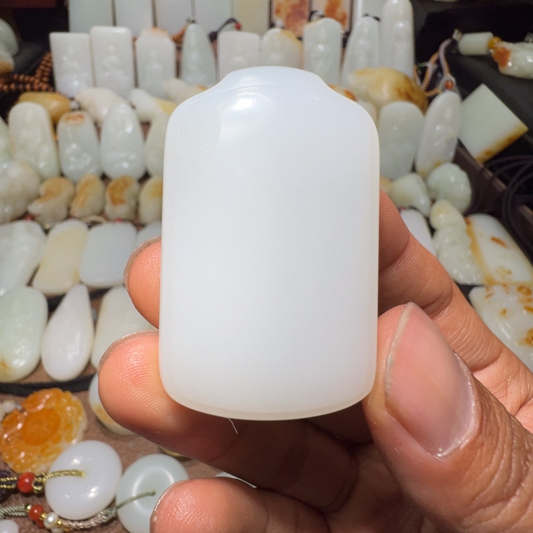 和田玉吊坠(不含链)未镶嵌远**9