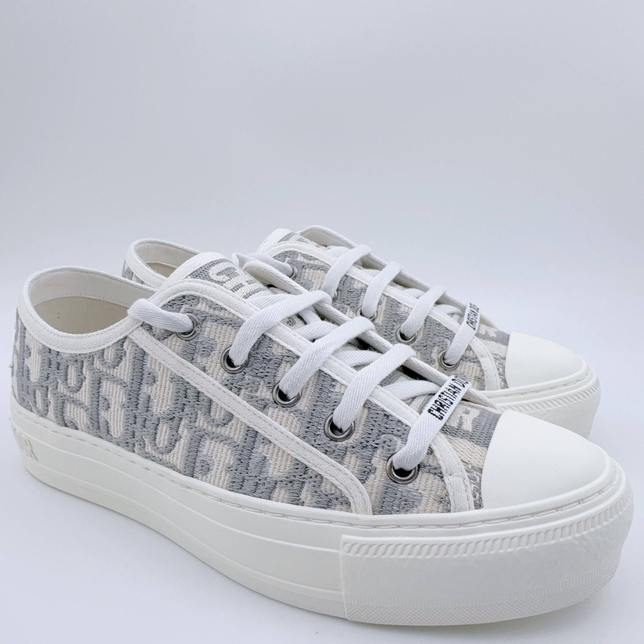 99新 DIOR/迪奥 36.5码/灰色满印印花帆布鞋