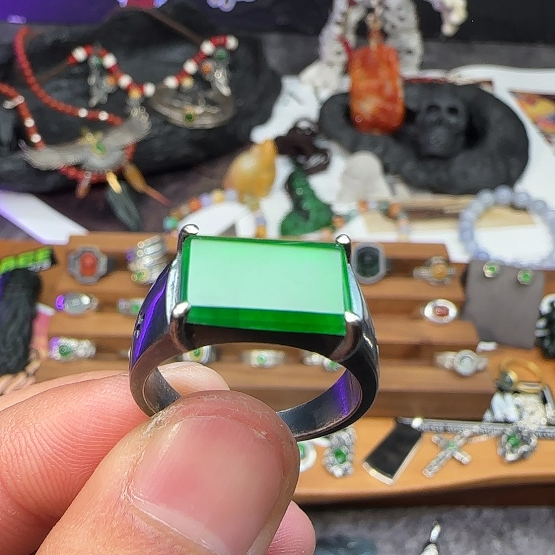 A***官翡翠银S925镶嵌戒指