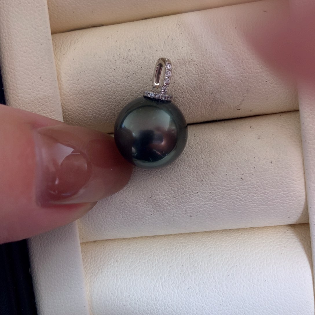 海水珍珠颈饰18K金镶嵌